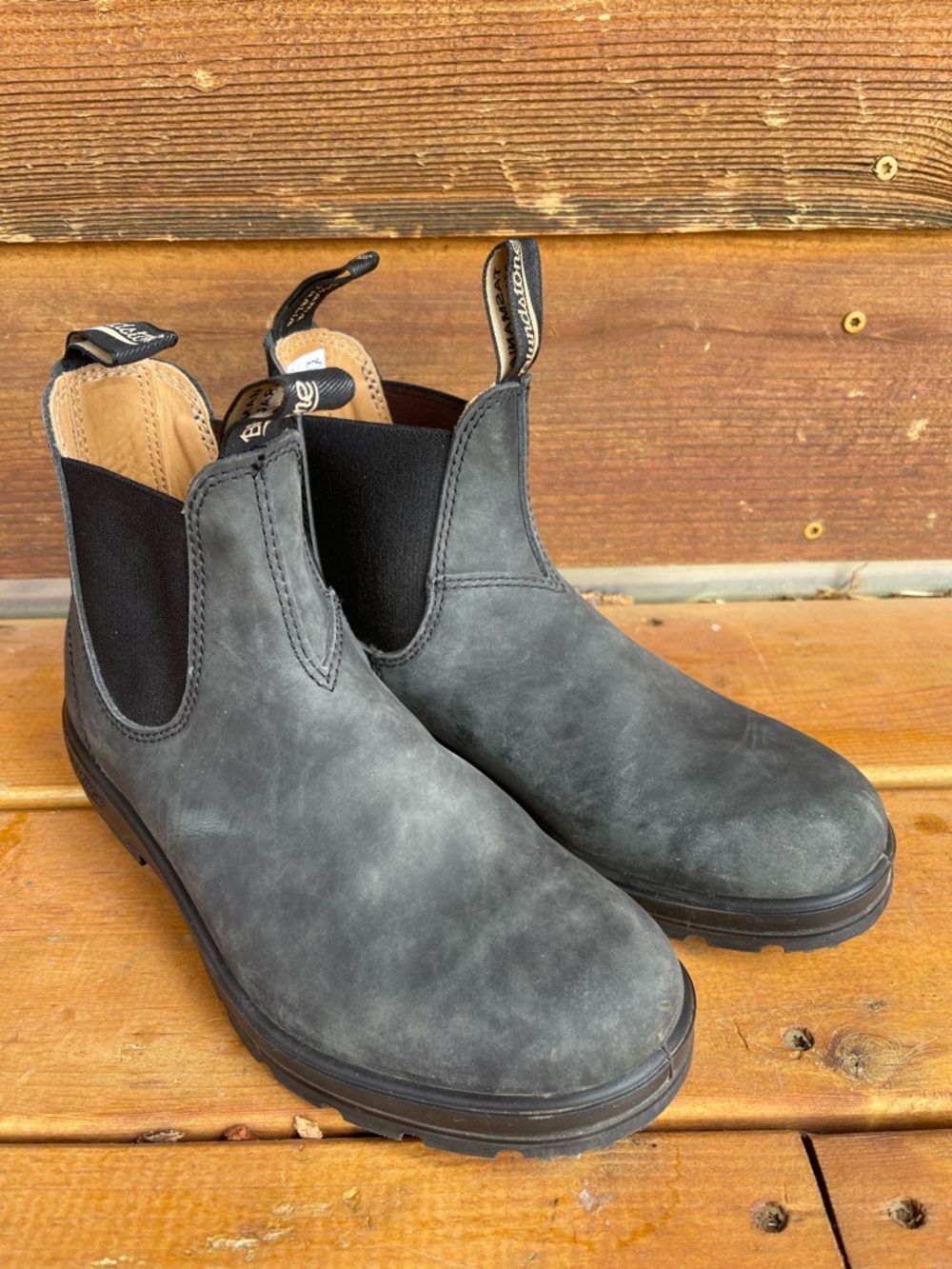 Blundstone WOMEN'S CLASSICS Chelsea Boots - Rustic Black - Picture 2 of 4